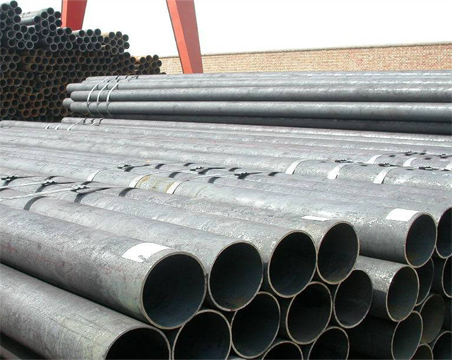 HOT EXPANDED SEAMLESS PIPE05