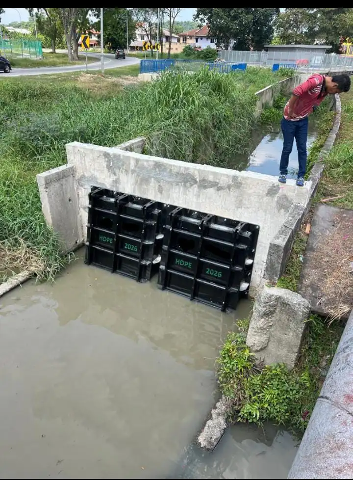 PIPA MIKAYLA CEMERLANG FLAPE GATE HDPE (1)